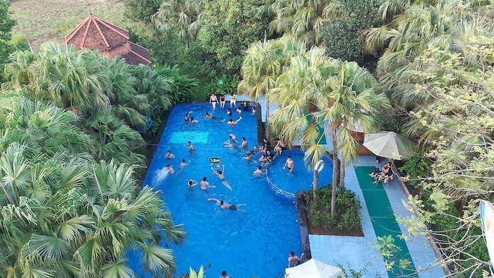Hồ bơi tại Family Resort Ba Vì là nơi sống ảo không thể bỏ qua
